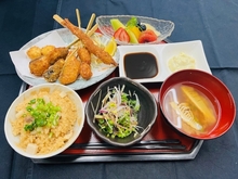 イベントランチ　屋台の揚げたて串揚げ(^-^)