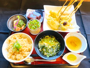 創作串の天麩羅御膳
