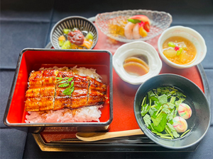 出羽海部屋力士来館と土用の丑うなぎ御膳☆彡